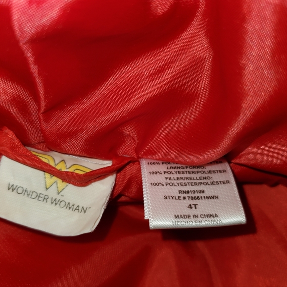 Wonder Woman Toddler Girl Hooded Puffer Jacket - Picture 10 of 11